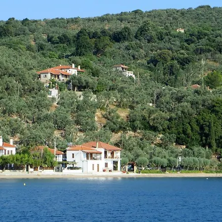 Beach House Lefokastro