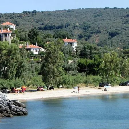 Apartament Beach House Lefokastro