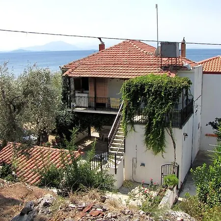 Beach House * Lefokastro